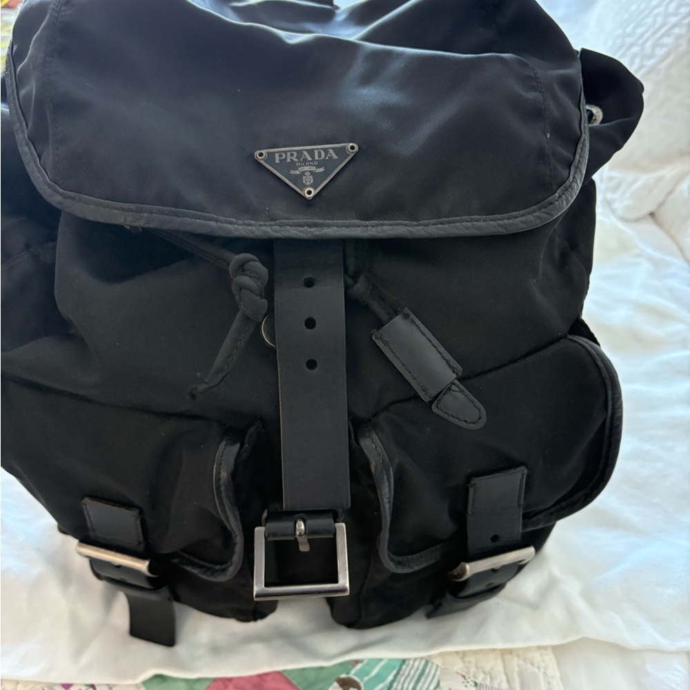 Prada Black Backpack with Adjustable Straps and Durable Fabric - Picture 5 of 5